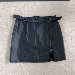 Free People faux leather mini skirt. Black. Size 2